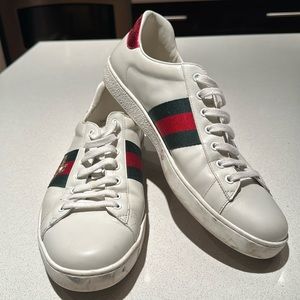 Men’s Gucci US13 Golden Bee Sneakers - USED